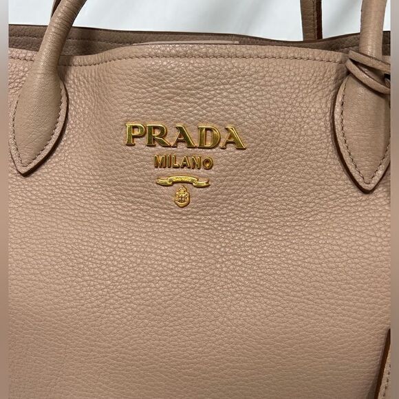 PRADA Vitello Daino Side Zip Shopper Tote Cammeo / Blush Pink - Picture 2 of 16